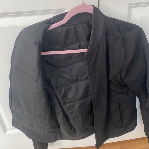 Lululemon Nonstop bomber jacket size 10 - Picture 3 of 4